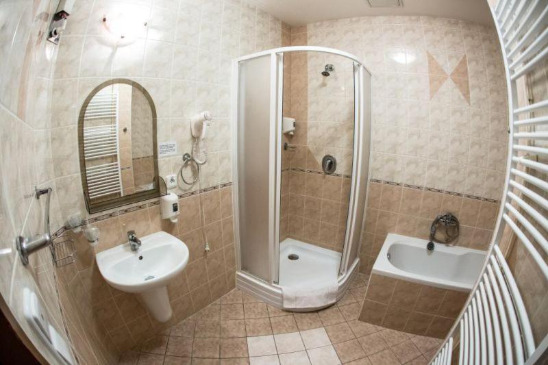 Hotel Na Jizni Přerov Eksteriør billede