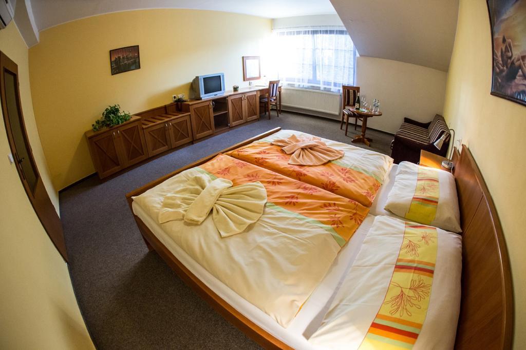 Hotel Na Jizni Přerov Værelse billede