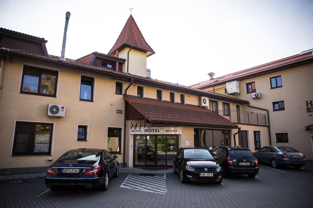Hotel Na Jizni Přerov Eksteriør billede
