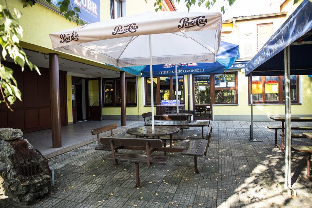 Hotel Na Jizni Přerov Eksteriør billede