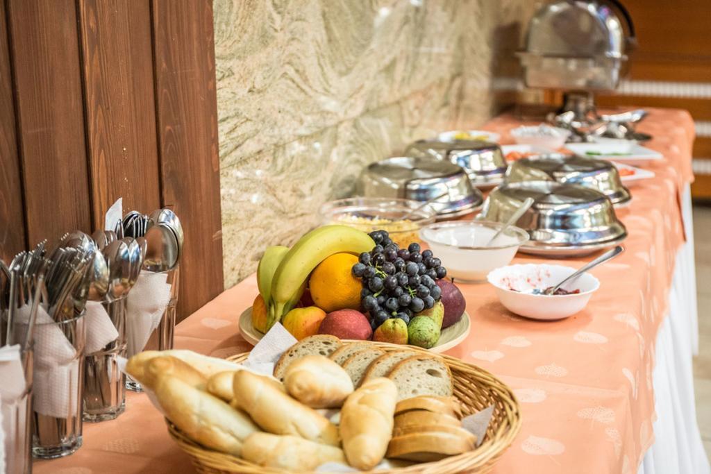 Hotel Na Jizni Přerov Eksteriør billede